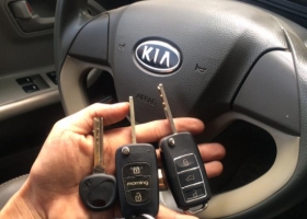 Làm chìa khóa xe Kia