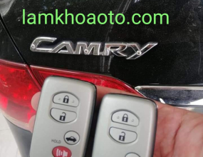 Chìa khoá xe Toyota Camry 