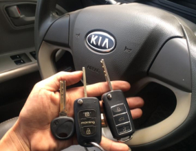 Làm chìa khóa xe Kia